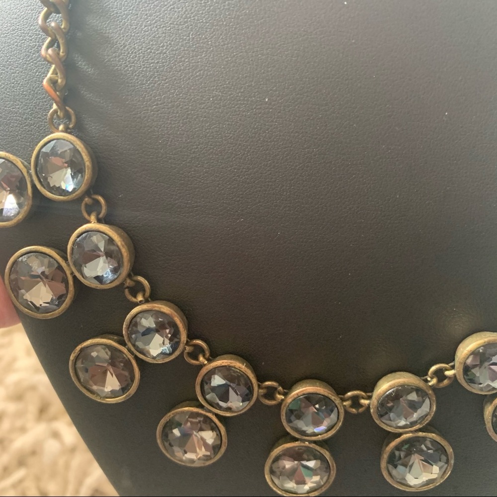 Statement necklace - Picture 4 of 12